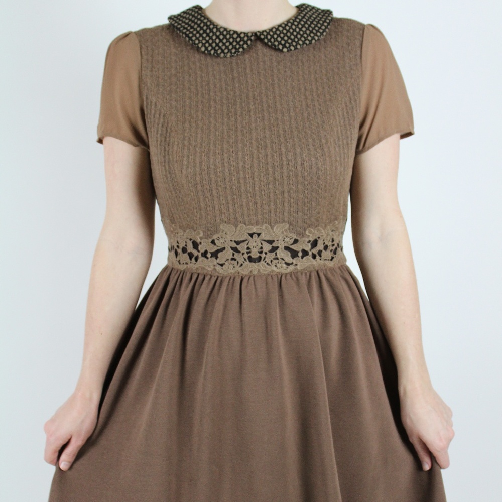 Tweeder Pan dress in mocha